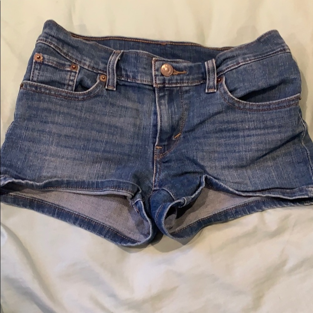 Levi’s shorts